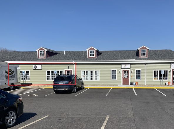 Landmark Hill Square Unit 4: 518 Us Hwy 1, Kittery, ME 03904